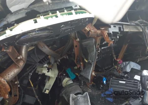 2013 BMW 328I xDrive from USA, damaged, VIN WBA3B5G57DNS03009